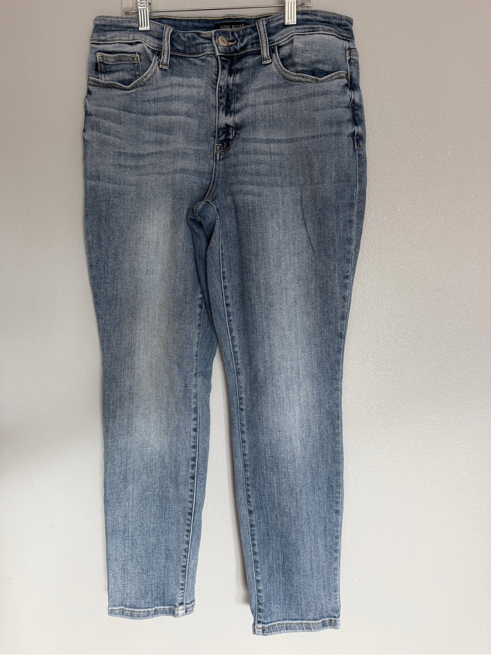 Judy Blue medium blue wash Boyfriend Fit jeans Women’s sz 29